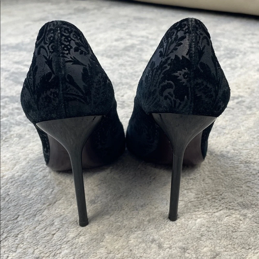 Gucci Noah Embossed Floral Brocade Pumps Stiletto Pointed Toe Sz 37.5 - Picture 7 of 15